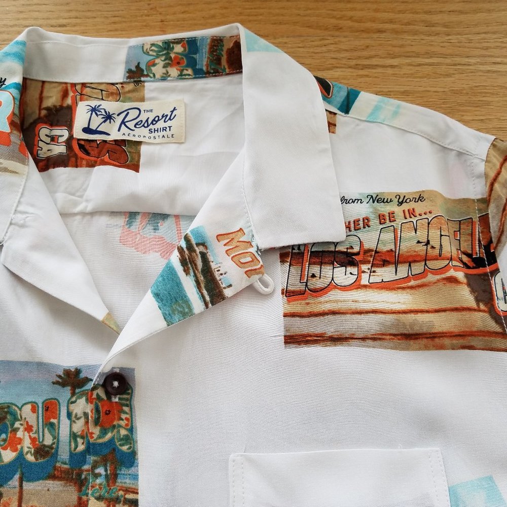 The Resort Shirt Aeropostale Men's Size M Button Up Short Sleeve Postcar…